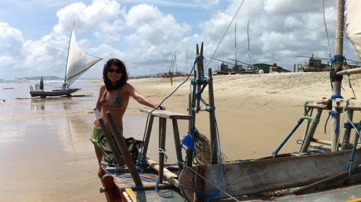 Areia e jangada na Prainha, Ceará