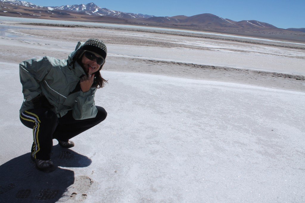 Provando o sal no Deserto do Atacama
