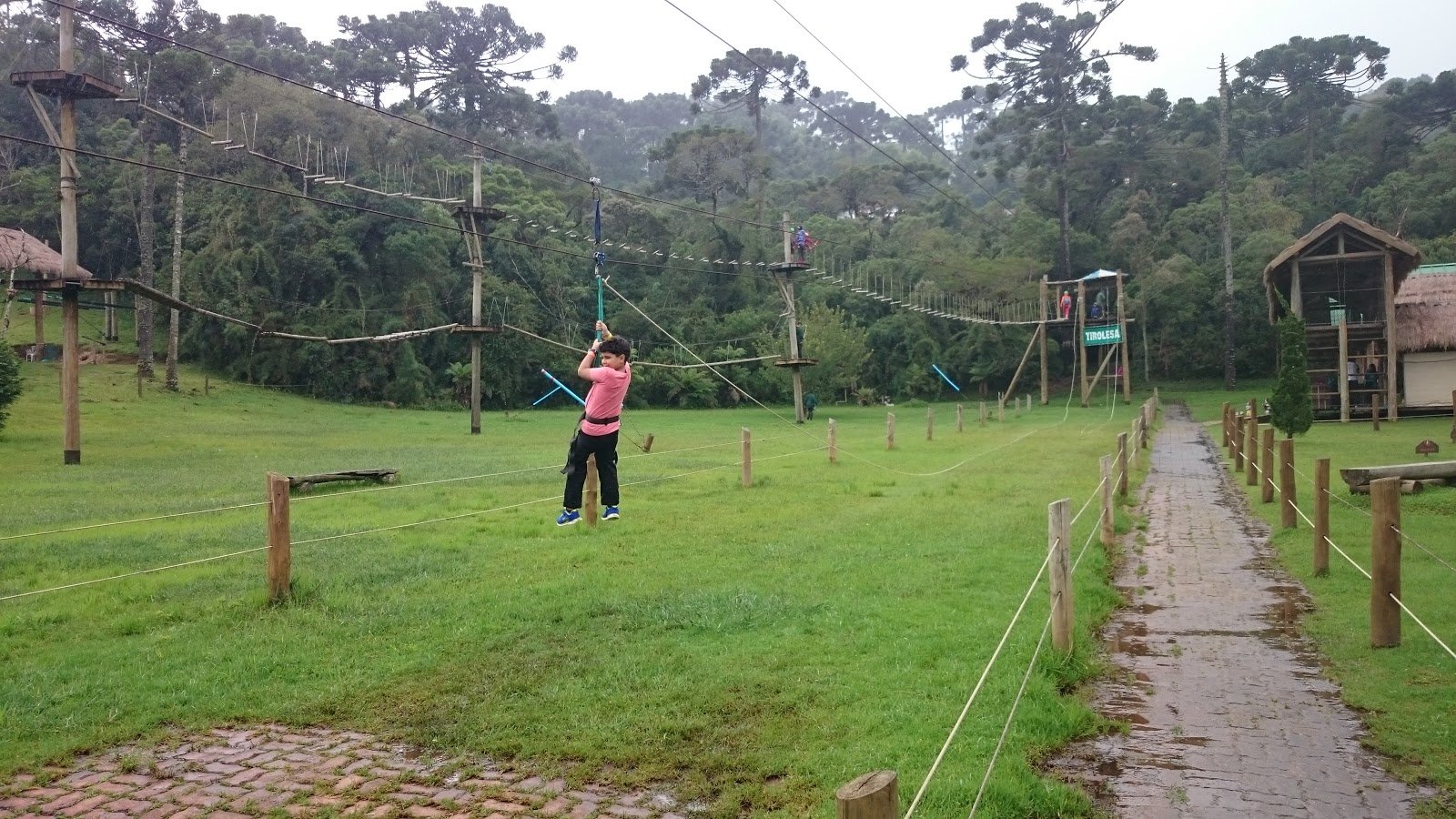 Tirolesa no Parque Tarundu - Campos do Jordão