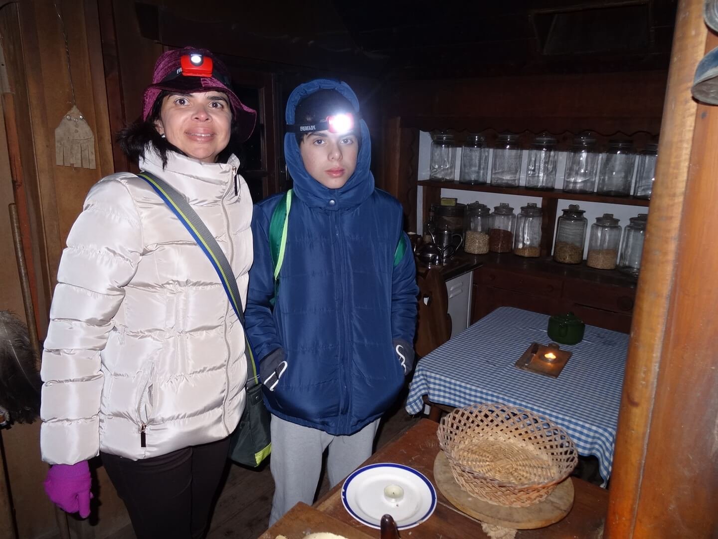Refúgio de Otto Meilling, caminhada noturna na neve, Bariloche