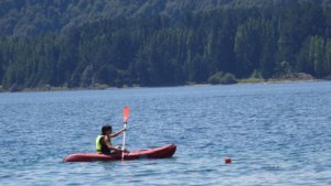 Caiaque na Praia Bahia Serena, Bariloche
