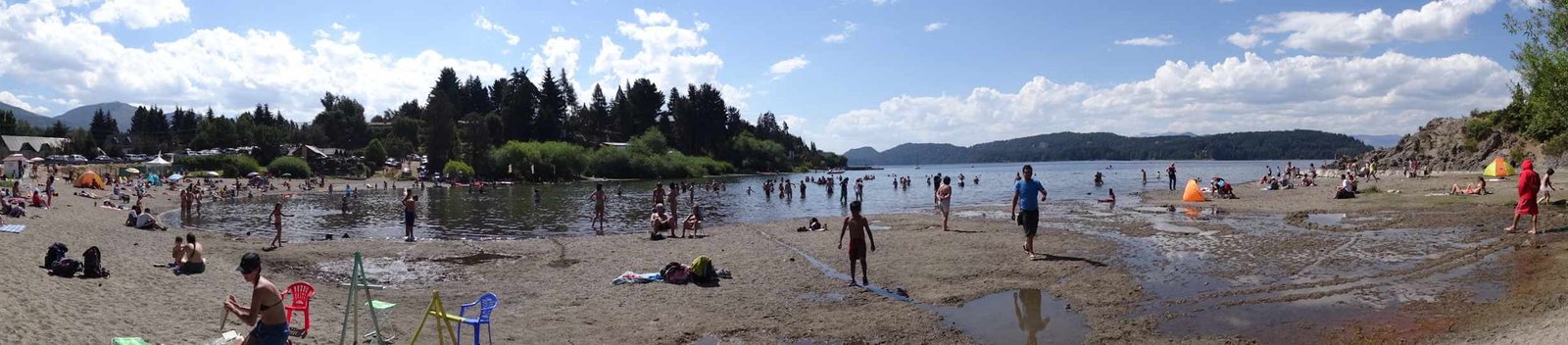 Praia em Bariloche no verão
