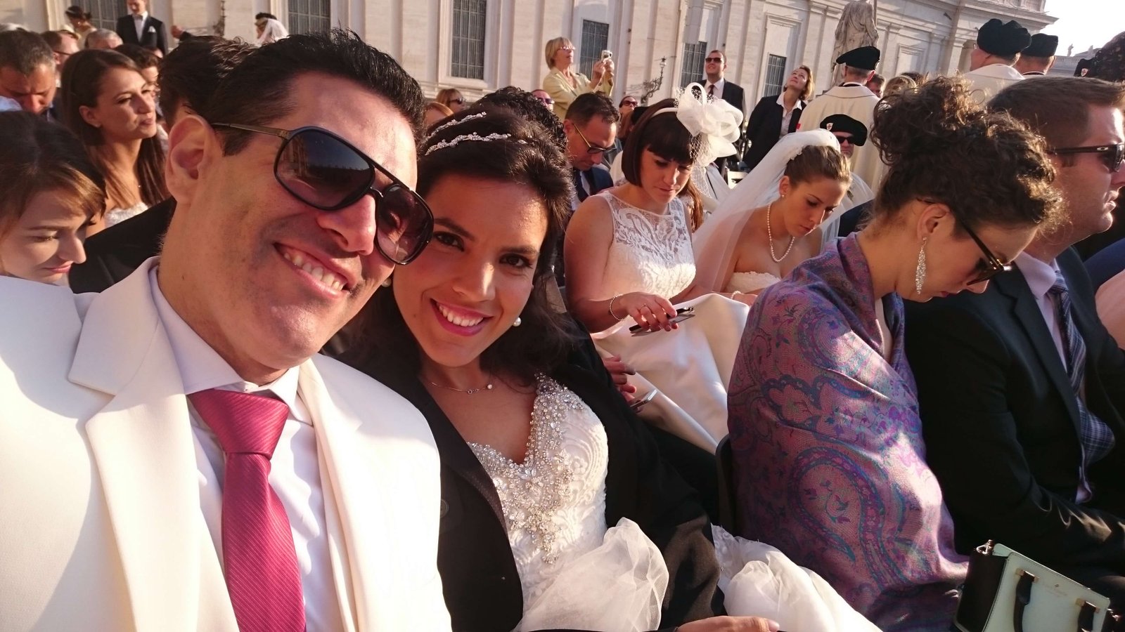 Roberto e Manu aguardam ansiosos pelo encontro com o Papa Francisco