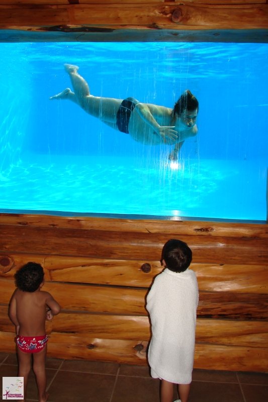 Piscina das Cabanas Huitan-co, Villa la Angostura