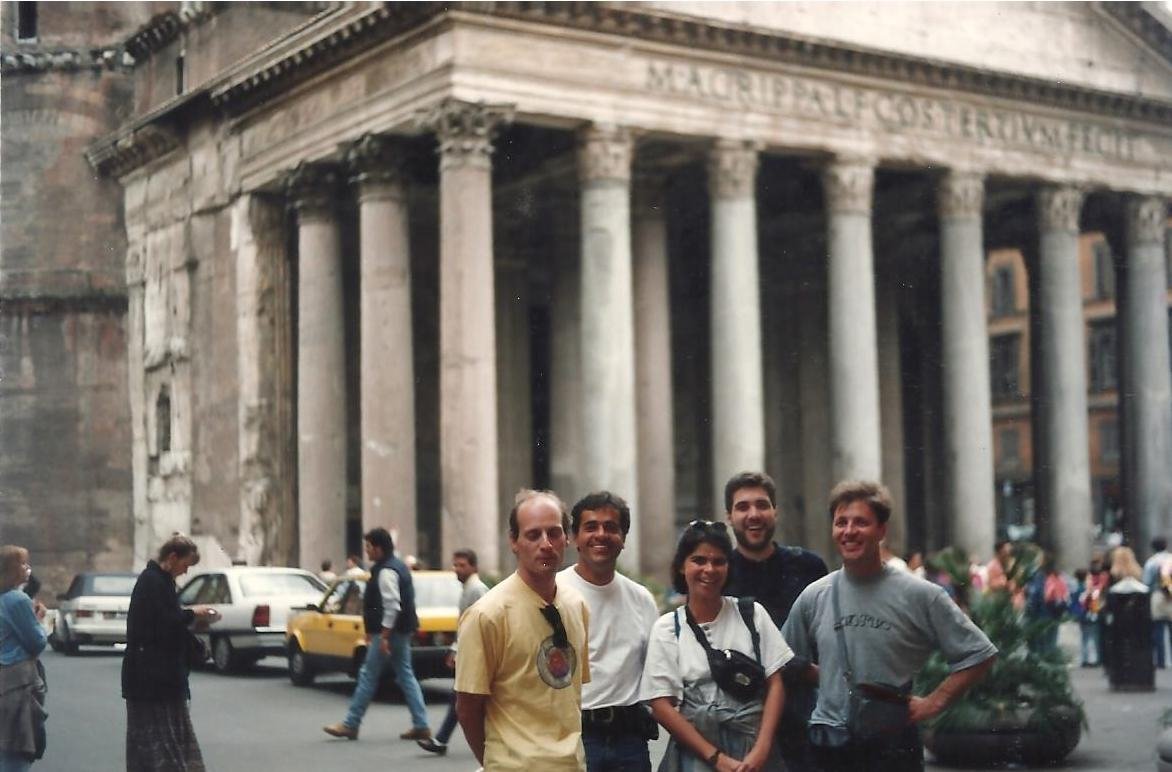 Turma do albergue em Roma Turma do albergue em Roma