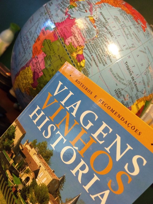 Livro Viagens Vinhos História