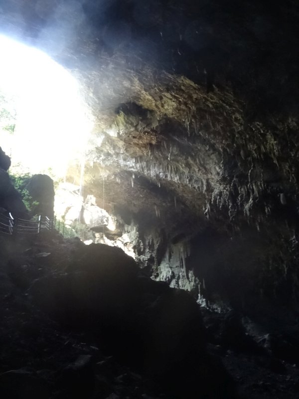 Gruta do Lago Azul