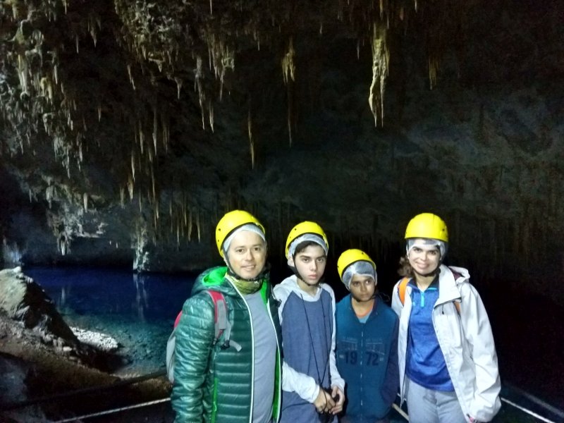 Gruta do Lago Azul