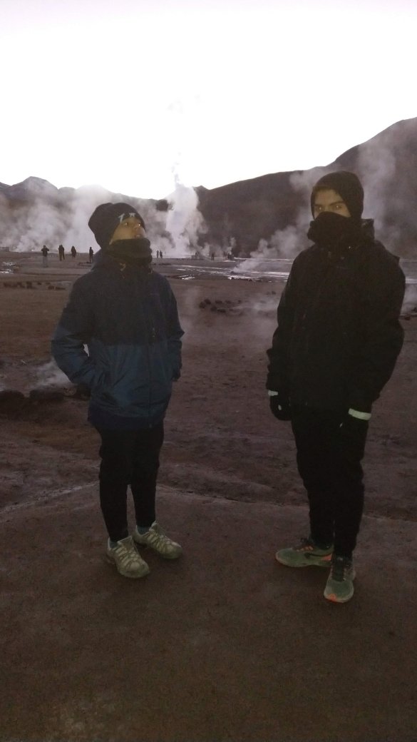 Meus meninos nos Geysers del Tatio