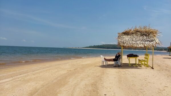 Praia do Pindobal - Alter do Chão - Pará Praia do Pindobal - Alter do Chão - Pará