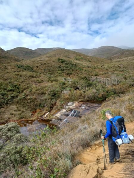 Trilha para o Pico da Bandeira